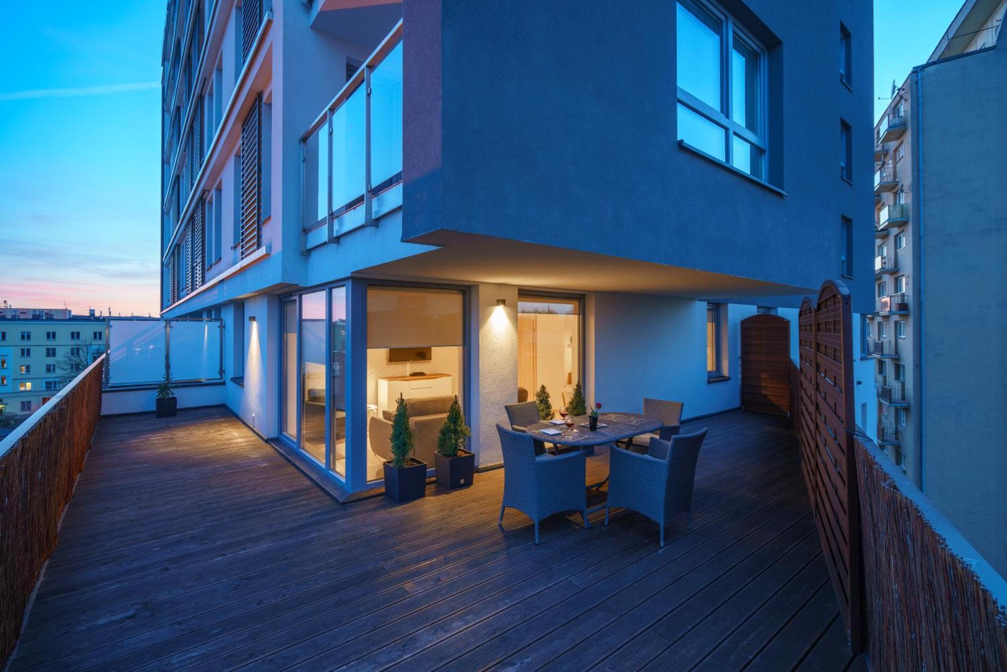 Apartament Z Tarasem 凯尔采 外观 照片
