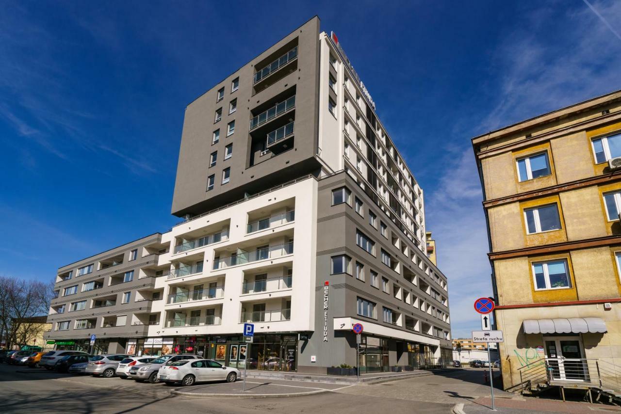 Apartament Z Tarasem 凯尔采 外观 照片
